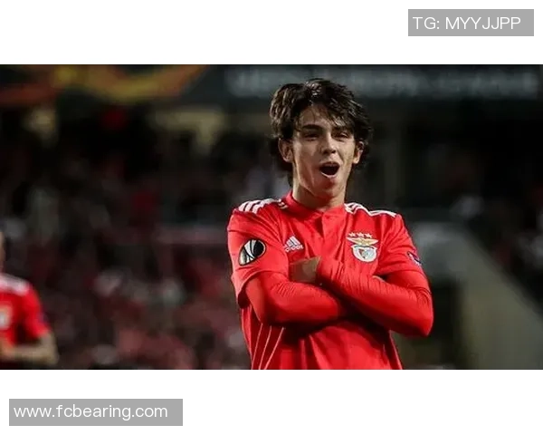 足总杯精彩对决曼联6-2大胜本菲卡神扑瞬间点燃全场激情集锦回顾