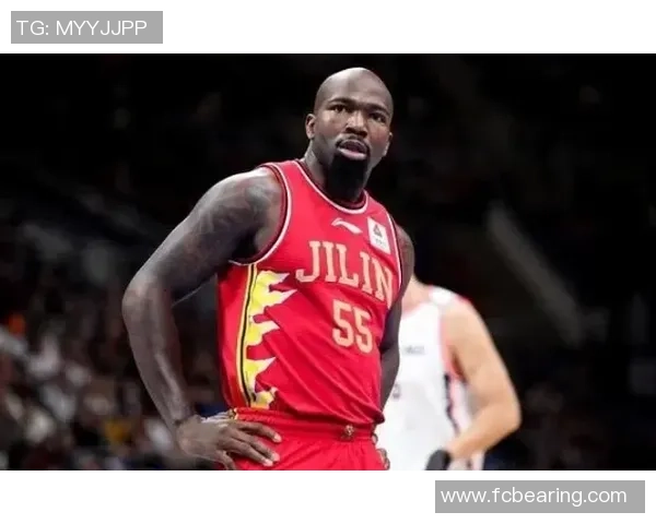 钱德勒与姚明的传奇对决与友谊背后的故事与启示