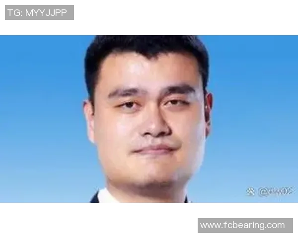 姚明如何在篮球生涯中不断拼搏与成长的故事分享