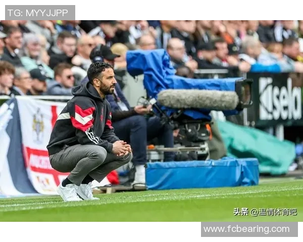 本菲卡逆转曼联夺国王杯冠军绝杀瞬间引发争议判罚全场沸腾