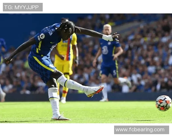 世界杯焦点战切尔西与阿森纳握手言和红牌争议引发全场热议