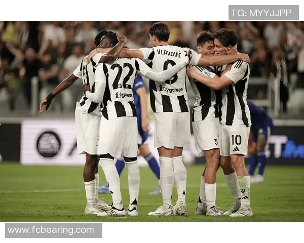 欧冠激战：利物浦与尤文图斯战成平局精彩瞬间引发全场热潮