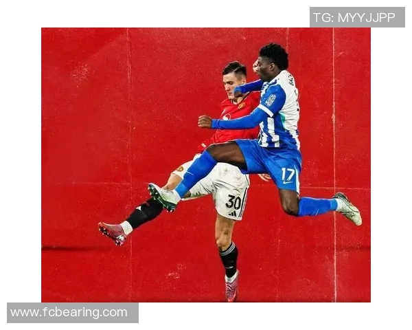 英超激战曼联险胜莱比锡绝杀时刻引发全场狂欢与转会传闻交织