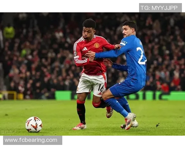 欧联杯精彩对决利物浦逆转多特蒙德帽子戏法引发争议判罚 欧联杯精彩对决利物浦逆转多特蒙德帽子戏法引发争议判罚