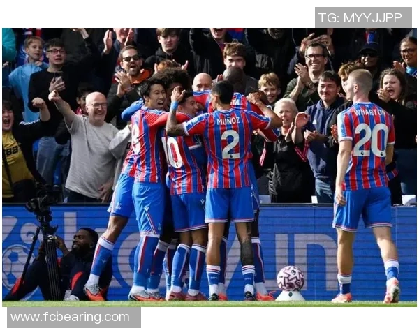 英超精彩对决尤文图斯逆转里昂补时绝杀引全场欢呼