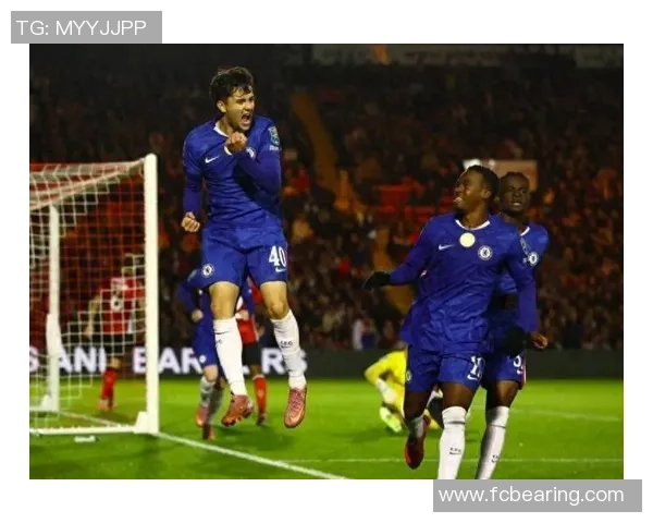 切尔西绝杀皇马全场沸腾战术解析与精彩瞬间回顾 切尔西绝杀皇马全场沸腾战术解析与精彩瞬间回顾