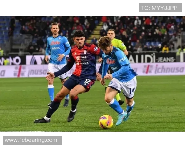 足总杯激战:多特蒙德大胜那不勒斯五球逆转引发全场狂欢 足总杯激战:多特蒙德大胜那不勒斯五球逆转引发全场狂欢